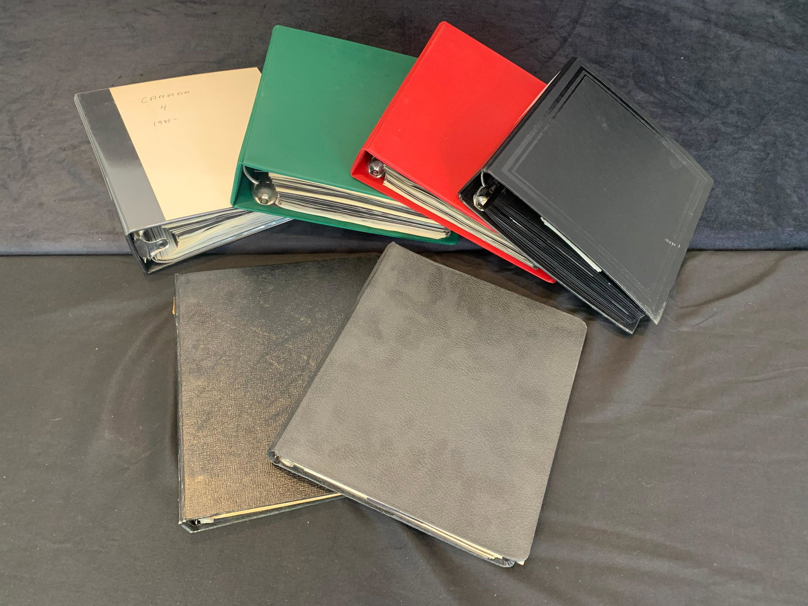 Canada Face Value 1953 to 1992, MH/MNH accumulation in six albums (1 of 9)