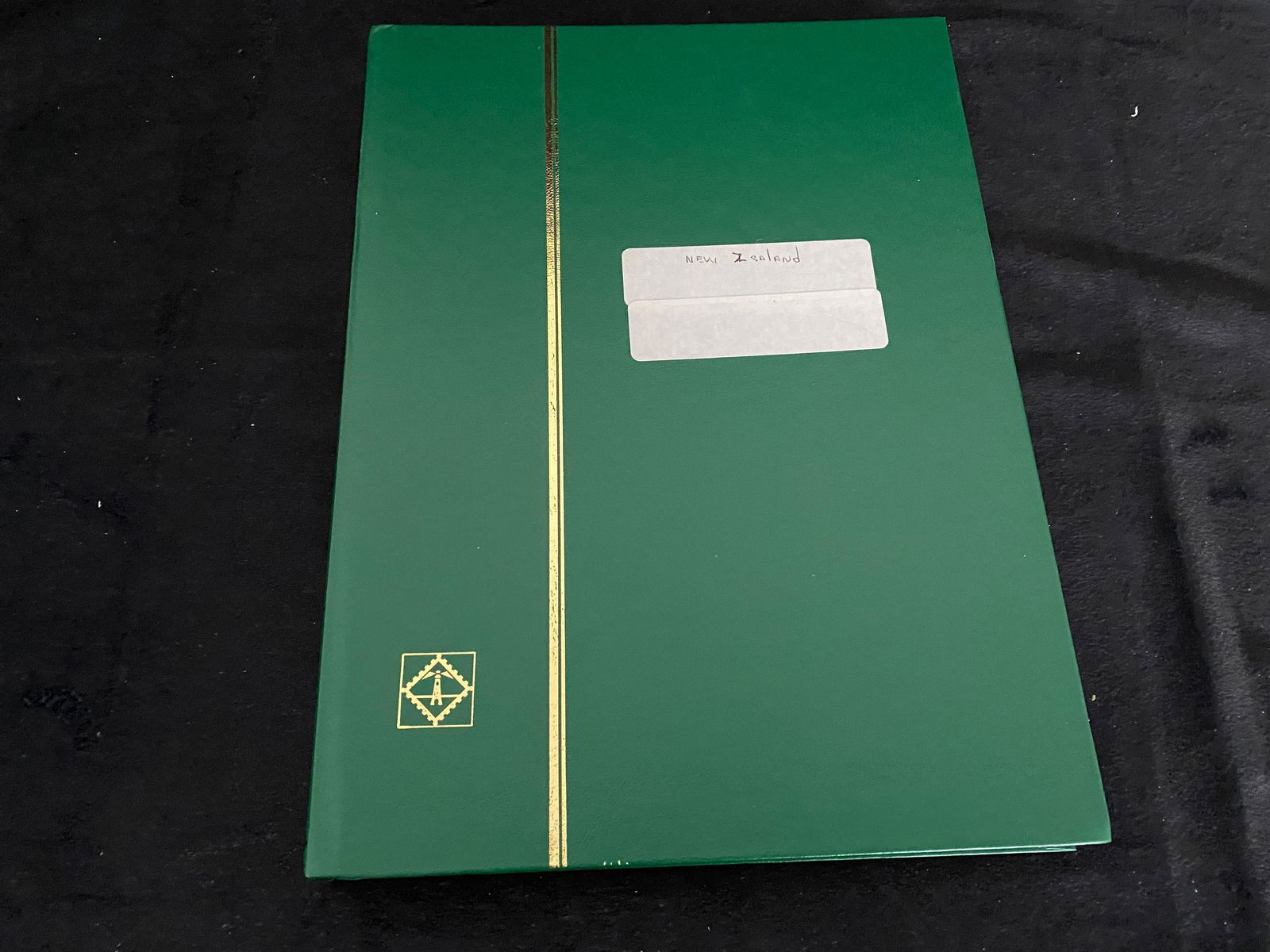 New Zealand 1960-1994 Mainly MH/MNH Collection (1 of 5)