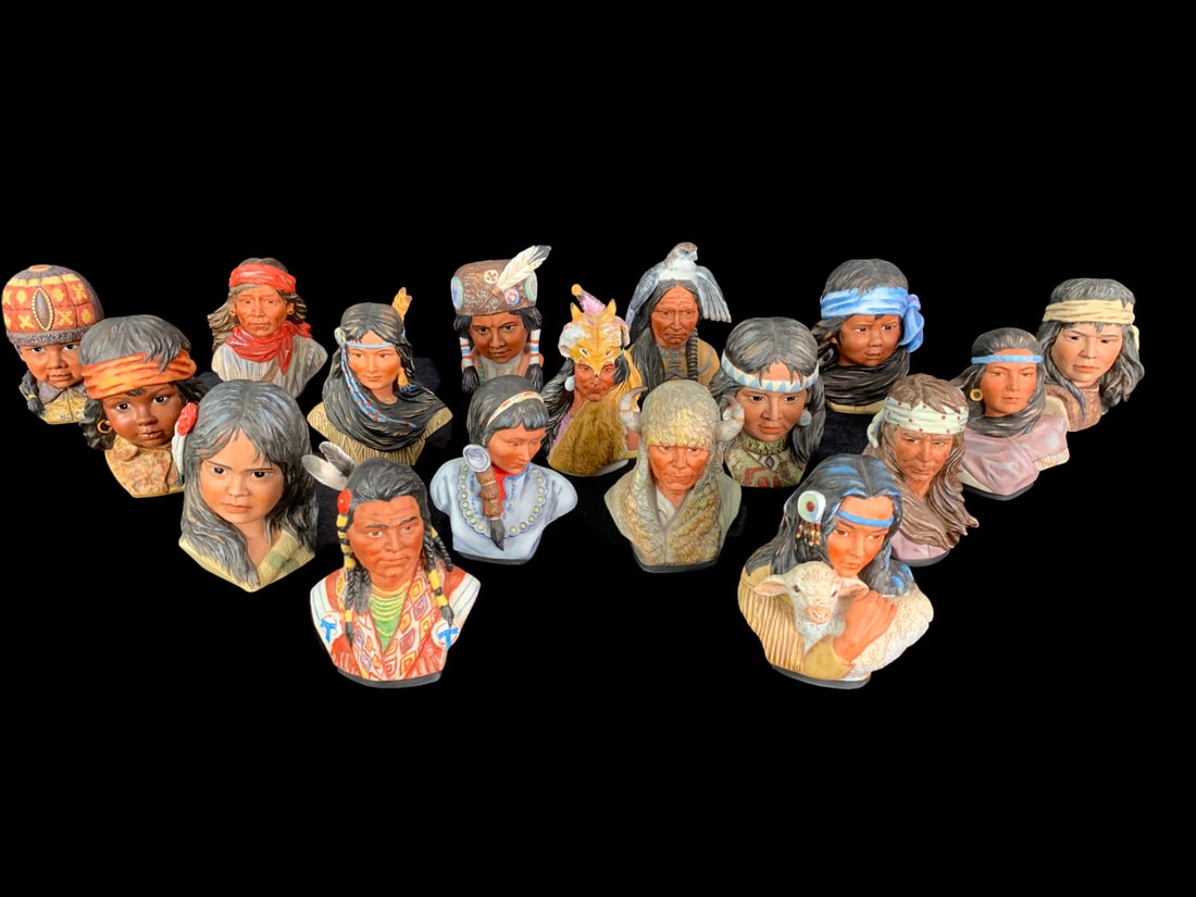 Vague Shadows' Limited Edition Figurines Collection (1 of 5)