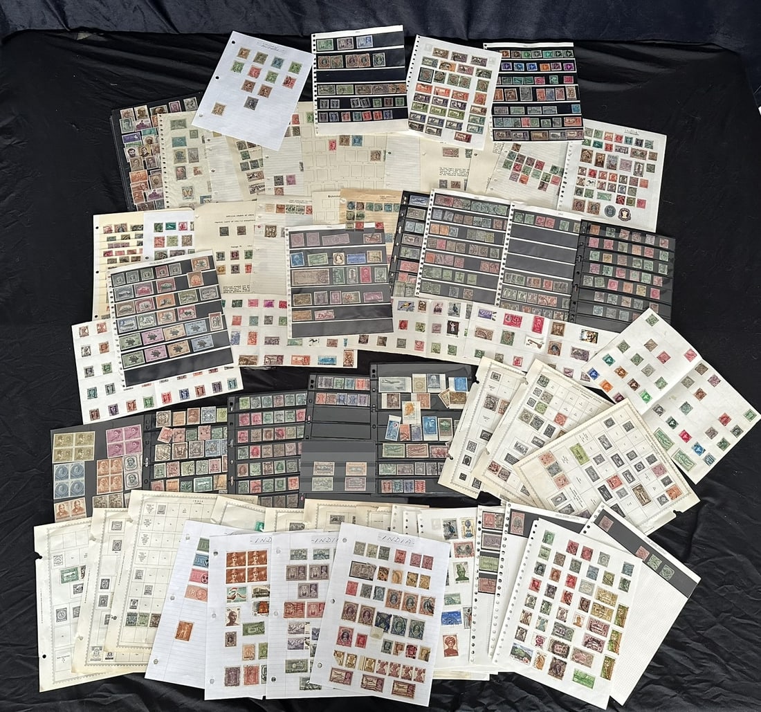 India, Indian Convention and Feudatory States from 1855 to the 1960's: India, Indian Convention and Feudatory States, Officials, from 1855 to the 1960's, mint and used f - vf, some sets,