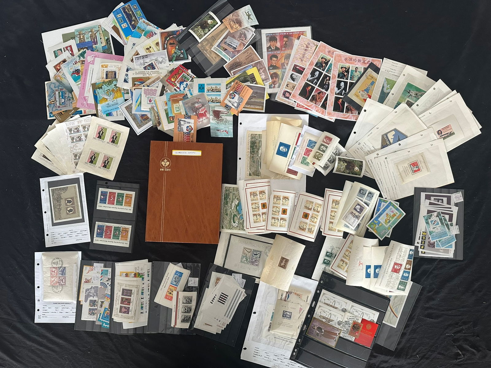 Topical - World Souvenir Sheets, 1940s to 1990s, a MNH and used accumulation over 450 sheets, strong (1 of 10)