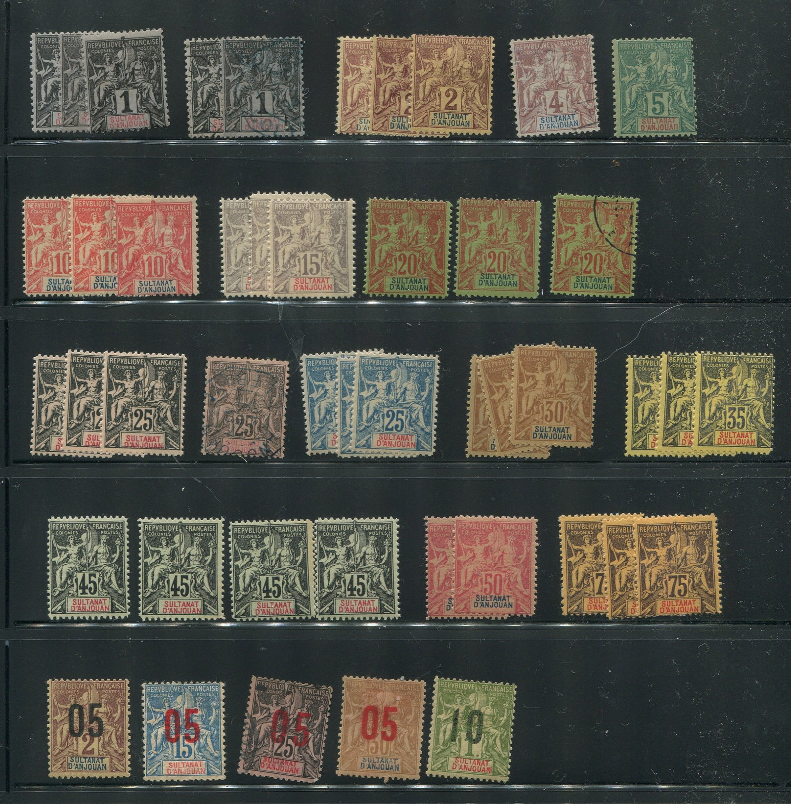 Anjouan (French Colony ) 1892 -1907 #1 / # 18, a grop of 45 MH and used of the "Navigation and (1 of 1)