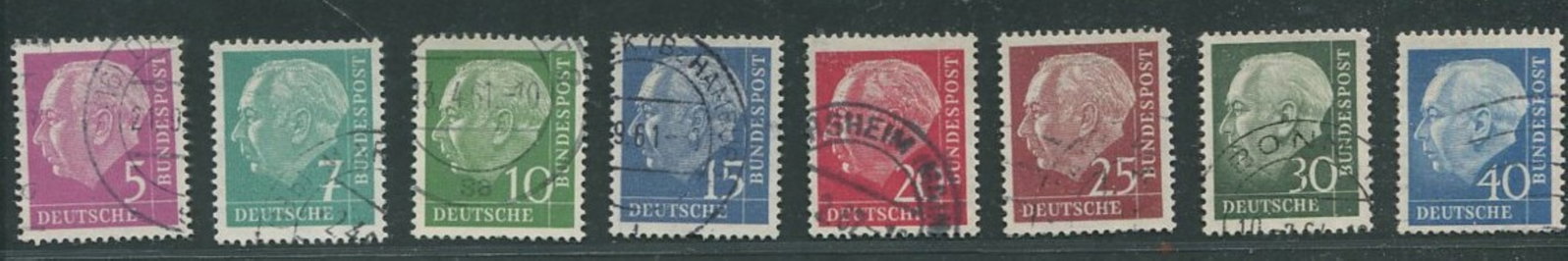 Germany 1954 - 1956, a complete set of the Heuss definitives "Lumogen" series on flurescent (1 of 1)