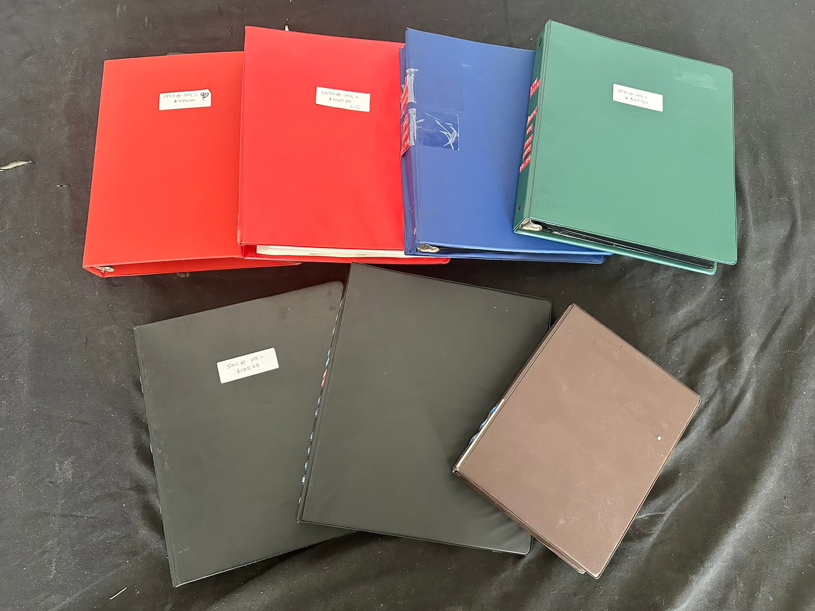 Worldwide Countries collections in 6 binders, Cuba, France, Italy, Liberia, Philippines, Argentina - (1 of 10)