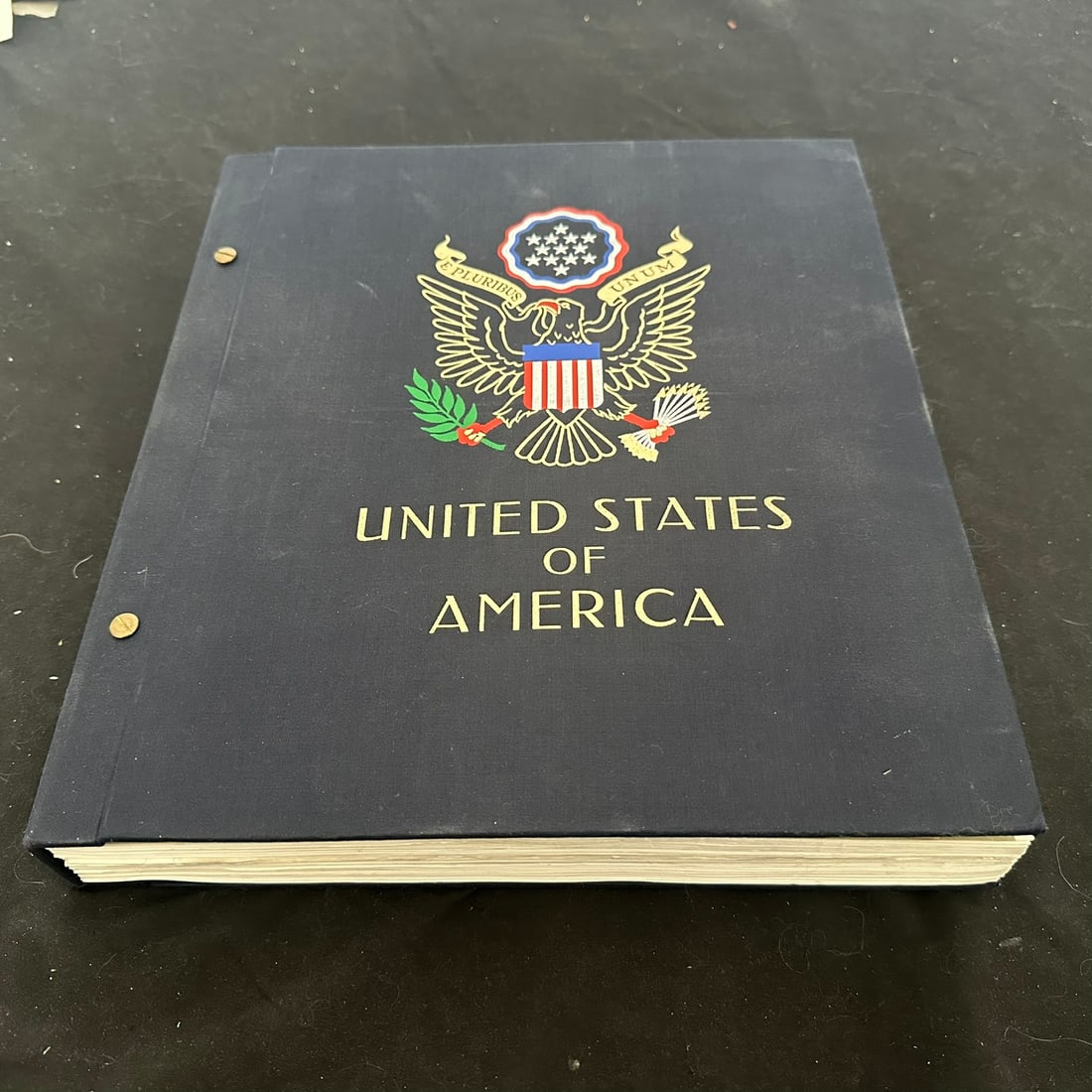 United States Collection starting at 1972 -1992, in a Davo-Album, mint and used, est cat. $500.00 (1 of 10)