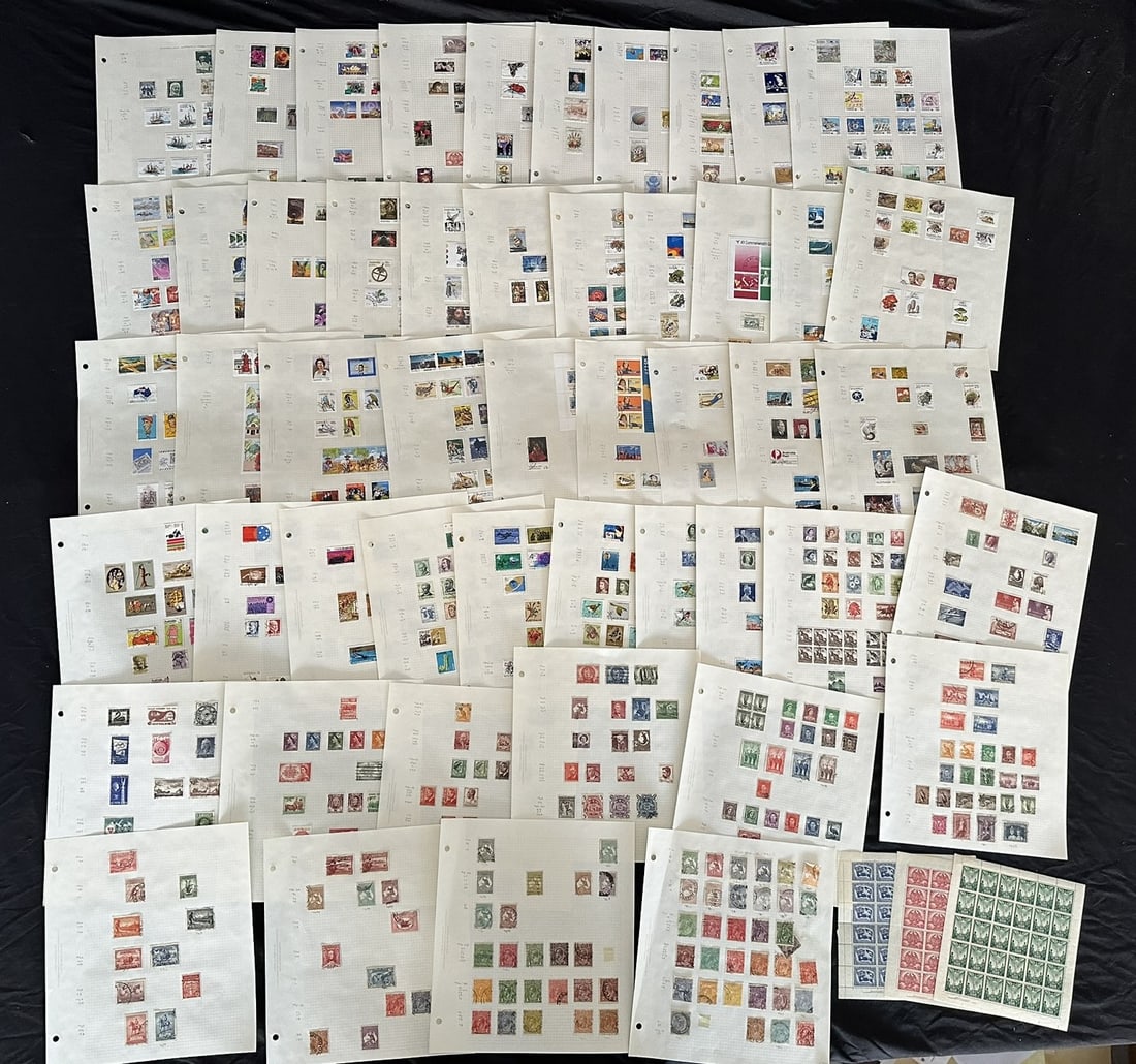 Australia 1913 to 2002, #1 / #2095, a mainly used collection on leaves (1 of 7)