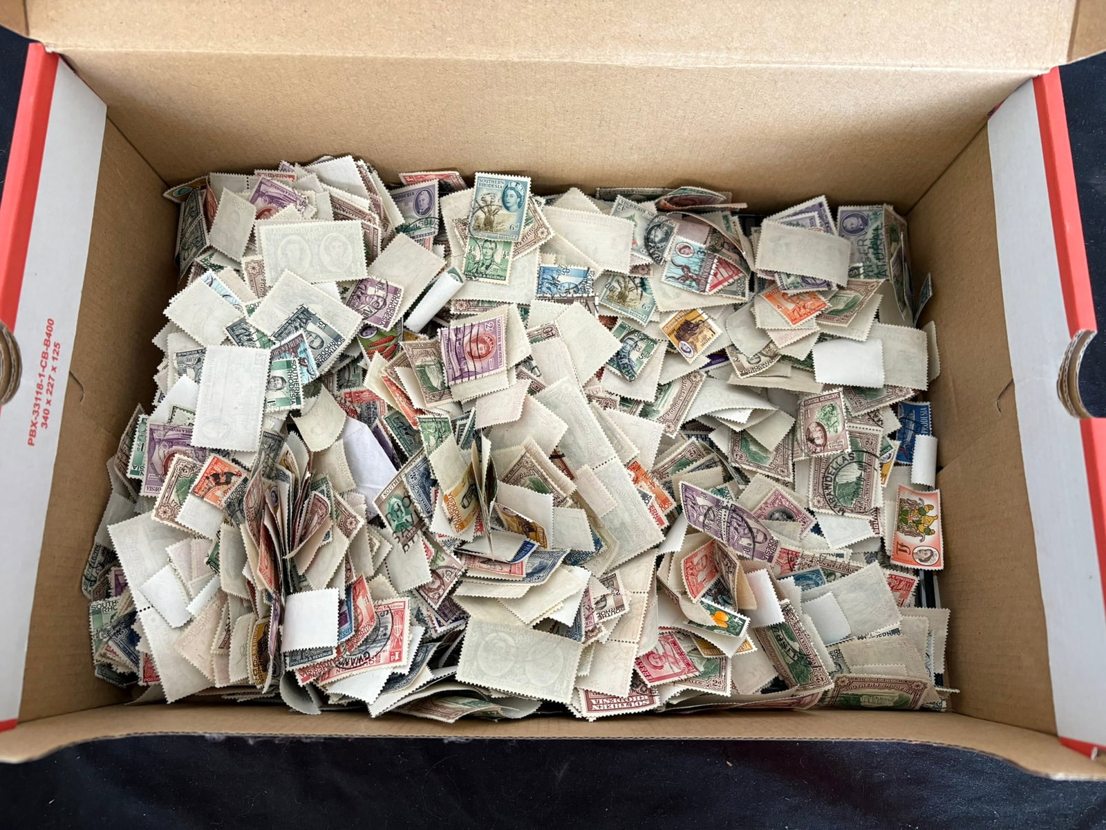 Southern Rhodesia 1931 - 1964 #16 / #95, a duplication used accumulation in a shoe box and some (1 of 4)