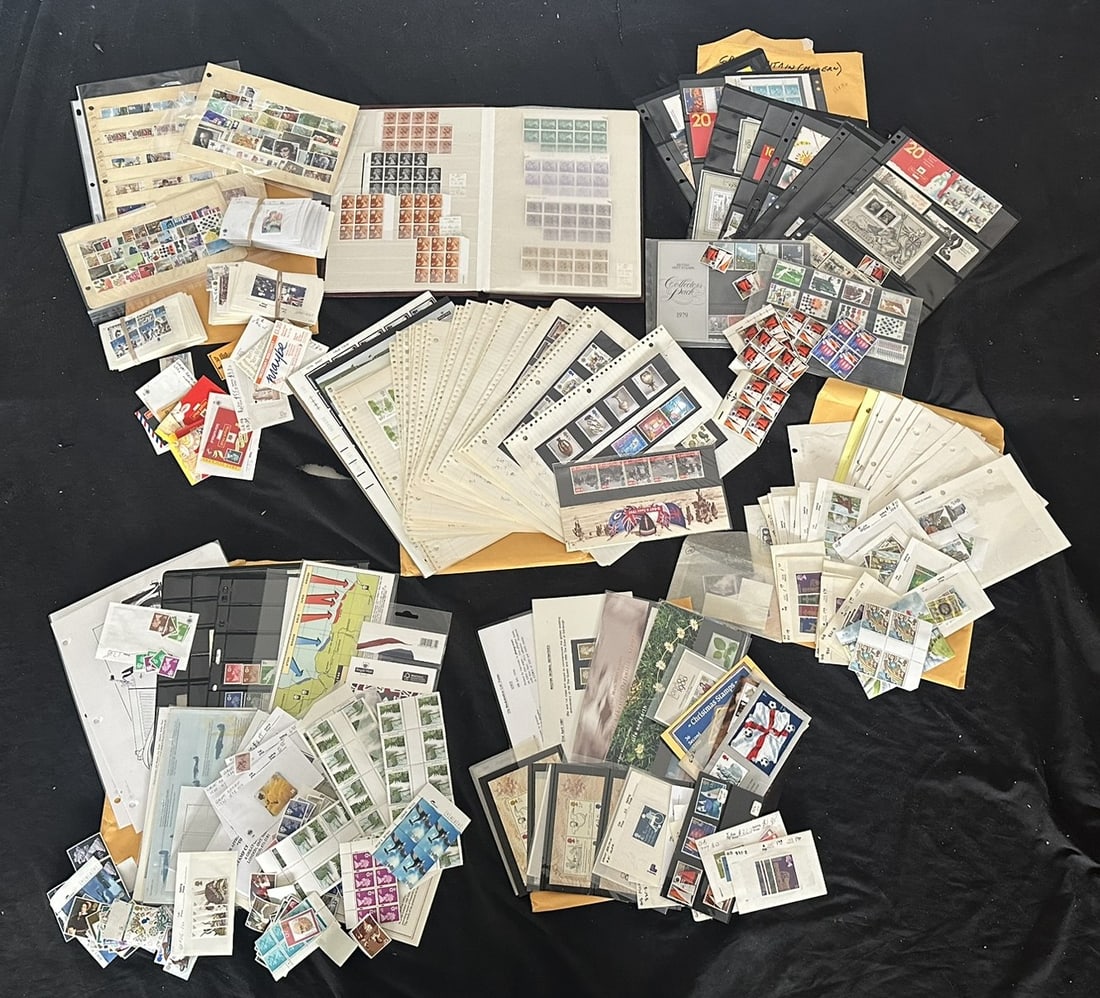 Great Britain - Face Value 1971 to 1990s, a MNH accumulation on leaves /stocksheets and looses, (1 of 10)