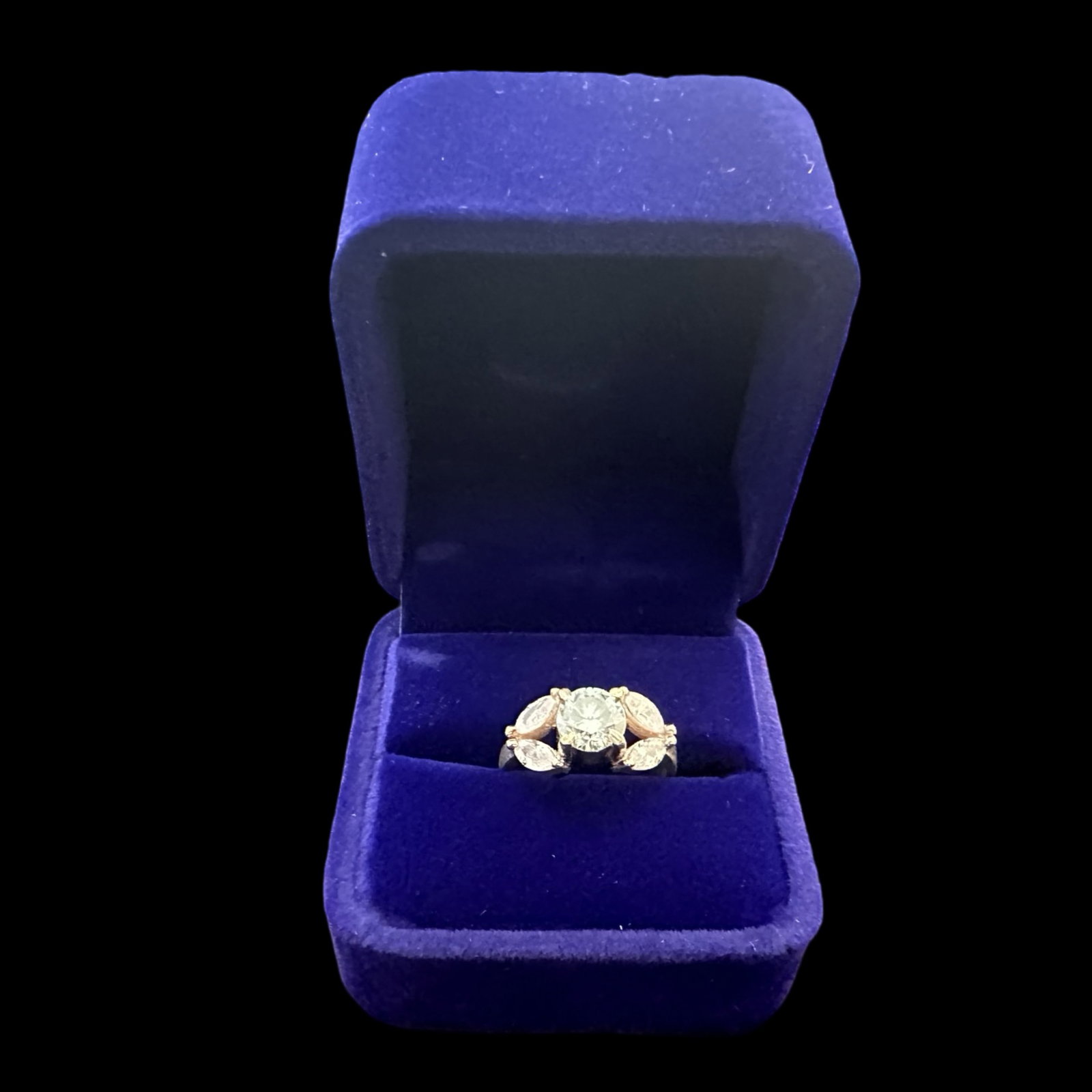 Ladies Moissanite Fancy Blue Cubic Zirconia Ring: Ladies Moissanite Fancy Blue Cubic Zirconia Ring. Clarity SI. 1.35 ct. The ring is sterling silver, with a total weigh of 3.79 grams. Includes a gemological report and appraisal of $1,100 USD from