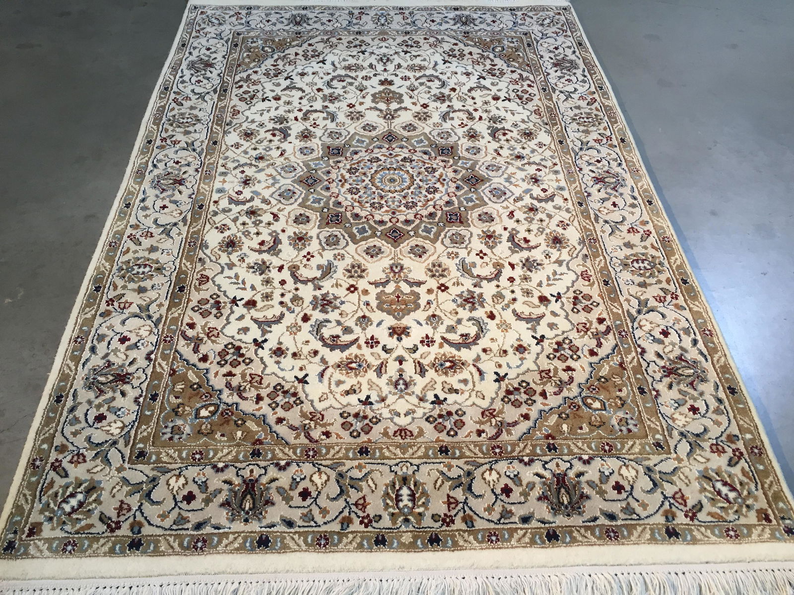 SILK & WOOL PERSIAN KASHAN HAND KNOTTED WOOL RUG (1 of 9)