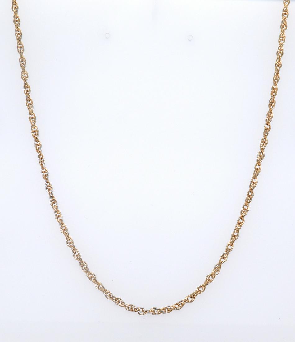Vintage 925 Sterling Silver Chain Neckalce: Vintage 925 Sterling Silver 15 inches Chain Necklace. Total weight of Necklace 3.86 Grams.