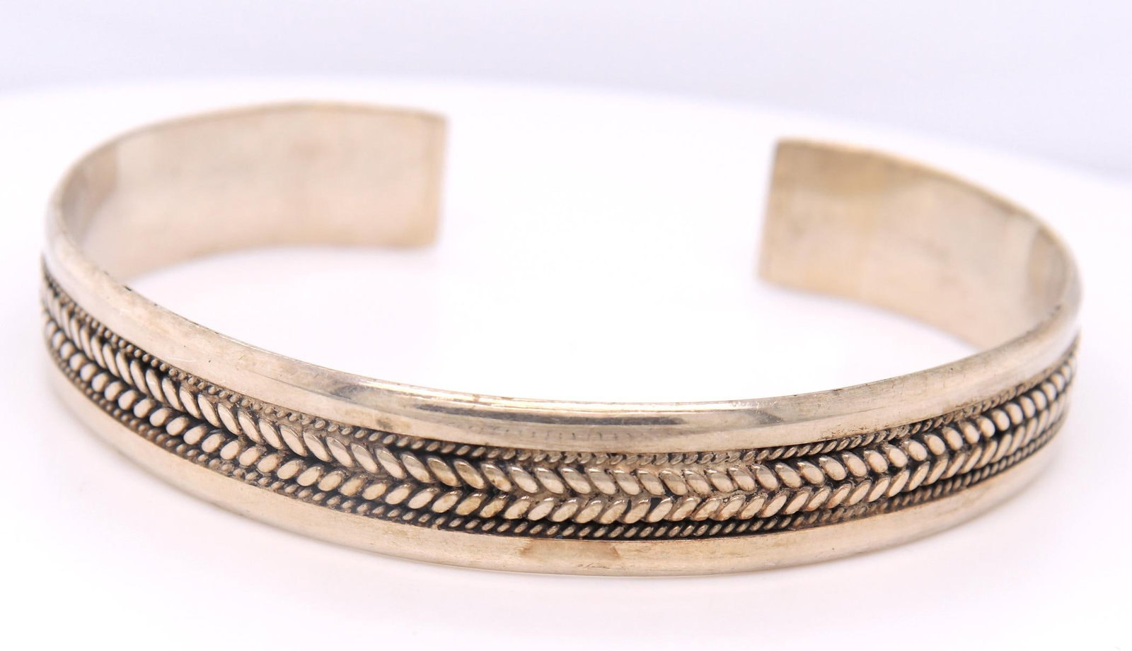 Vintage 925 Sterling Silver Cuff Bangle (1 of 5)