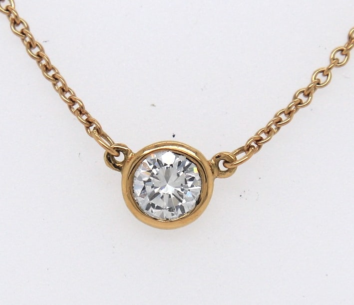 Classic 18kt YG Diamond Pendant Necklace (1 of 4)