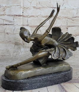 ORIGINAL BRONZE STATUE FREE AS BIRD BALLERINA DANCER ART DECO MARBLE FIGURINE NR: This is a captivating bronze study of the beautiful young ballet dancer. When you look over the sculpture and the depth and warmth of the patina meet your eye, it sends a sense of calmness and