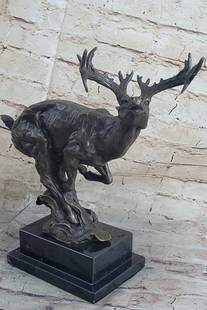 Signed Original Male Deer Buck Hunting Bronze Sculpture Marble Figurine Figure: Condition: This sculpture is in a perfect condition. Bronze Dimensions with Marble Base: Height 11" x Width 12.5"Marble Dimensions: 6" x 4.5"Height without base: 9" Weight : 10 LBSInventory :