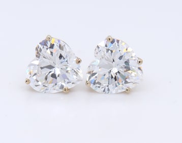 14kt White Gold Heart Shaped Cubic Zirconia Stud Earrings