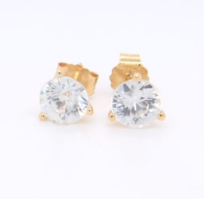 14kt Yellow gold white topaz stud earrings