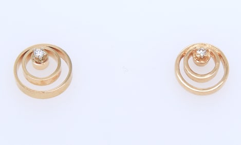 10kt Yellow gold double circle diamond stud