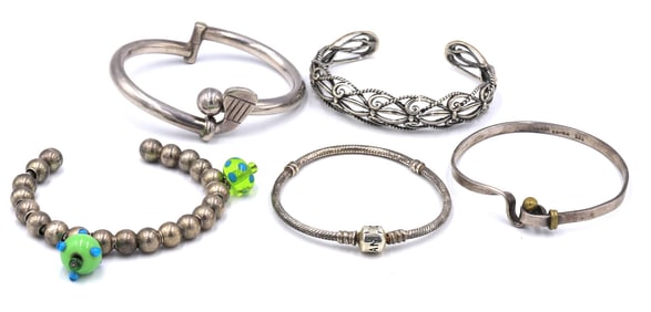 Group Lot of vintage 925 sterling silver bangles