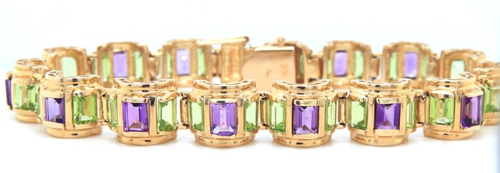 14kt Yellow gold peridot and amethyst link bracelet