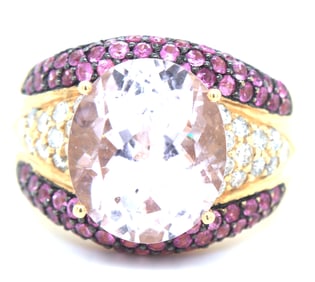 LeVian 14kt Yellow gold gemstone ring