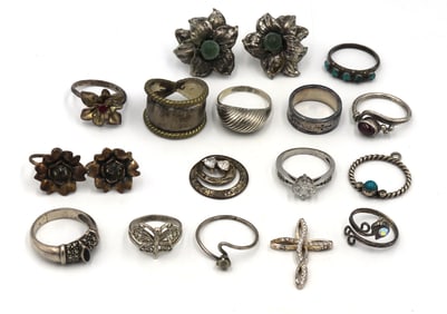 Group lot of Vintage 925 sterling silver Jewelry