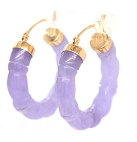 14kt Yellow gold Lavender Jade carved hoop earrings