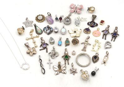 Group lot of Vintage 925 sterling silver pendants