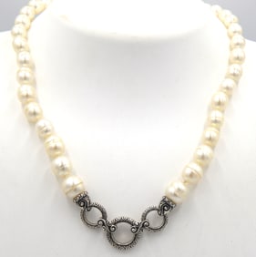 Bixby pearl necklace