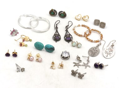 Group lot of Vintage 925 sterling silver earrings