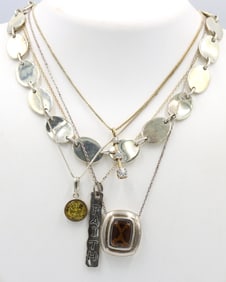 Group lot of Vintage 925 sterling silver necklaces