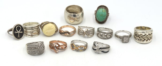 Group lot of 14 Vintage 925 sterling silver rings