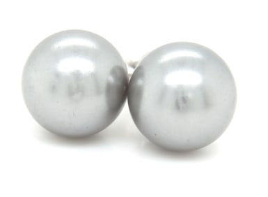 14kt White gold 8.5mm Tahitian pearl stud earrings