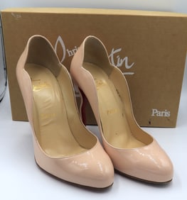 Christian Louboutin Hot Chick Scallop Pointed Toe Pump