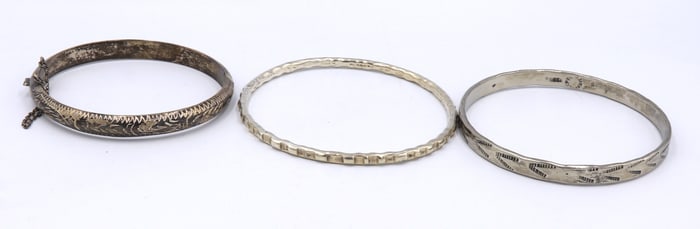 Group lot of 3 vintage 925 sterling silver bangles