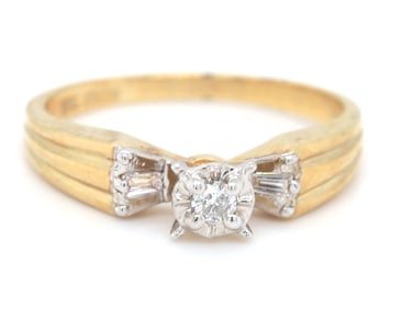 10kt Yellow gold diamond ring