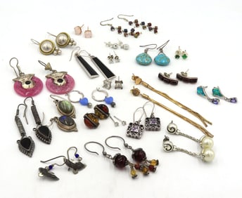 Group lot of vintage 925 sterling silver earrings