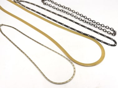 Group lot of Vintage 925 sterling silver jewelry