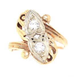 14kt Yellow gold Double heart diamond ring