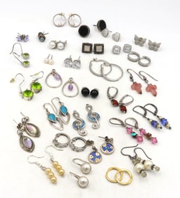 Group lot of Vintage 925 sterling silver earrings
