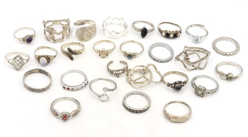 Group lot of Vintage 925 sterling silver rings
