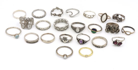 Group lot of Vintage 925 sterling silver rings