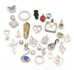 Group lot of 4 Vintage 925 sterling silver pendants