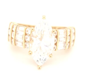 14kt Yellow gold Cubic zirconia marquise halo ring