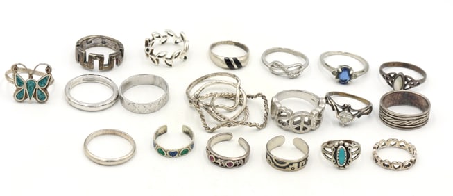 Group lot of Vintage 925 sterling silver rings