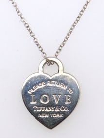 Tiffany & Co Return to Tiffany Love Heart Enamel Pendant on Chain