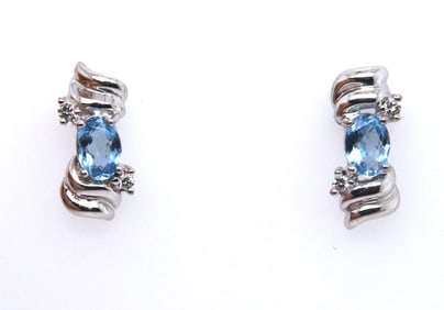 Fabulous White Gold Blue Topaz Earrings
