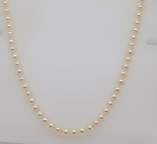 White Fresh Water Pearl Necklace