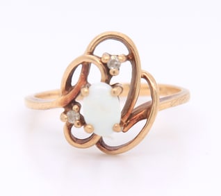 10KT Yellow Gold Opal Color Stone Ring