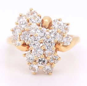 14kt yellow gold approximate 3ctw diamond cluster ring
